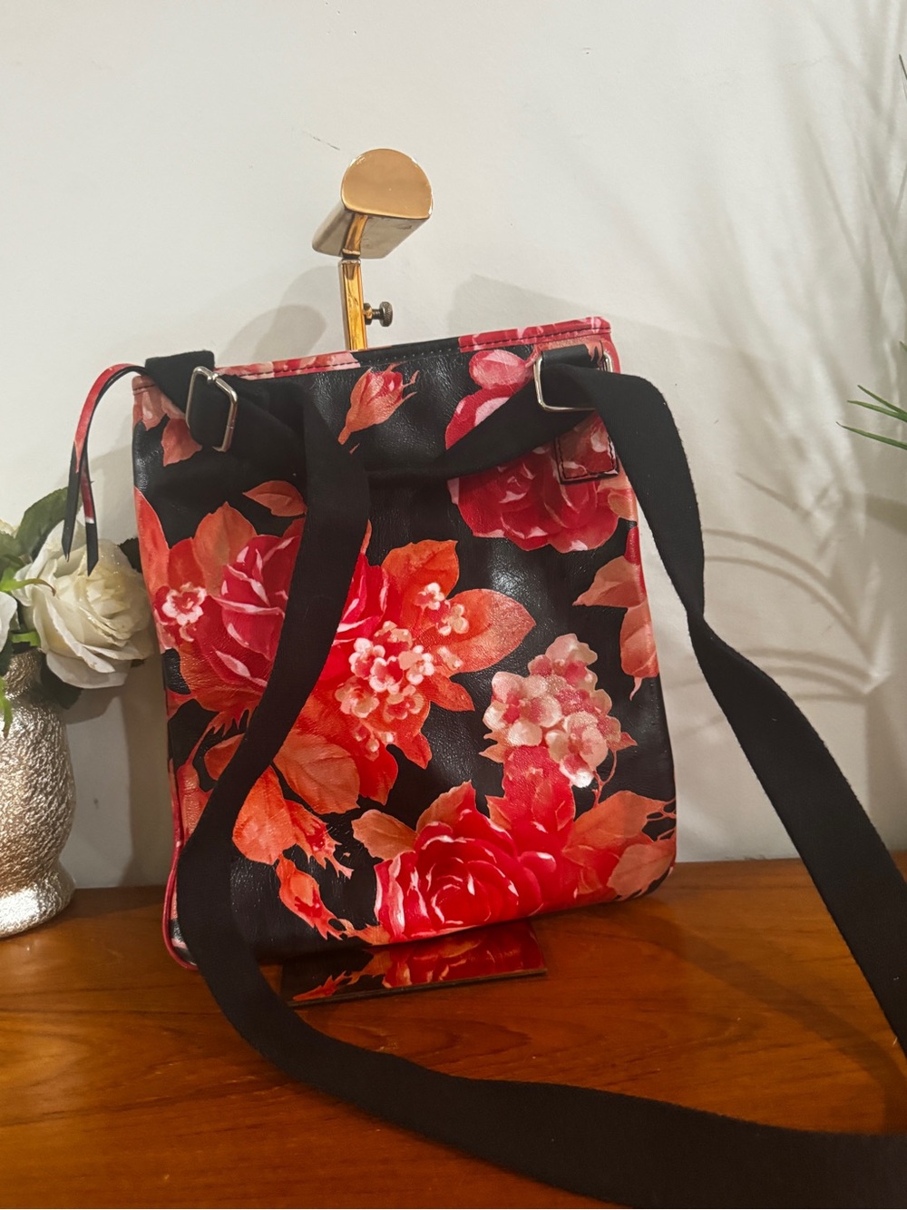 Maurizio Taiuti Black Crossbody with Red Floral Print genuine leather made Italy - Picture 11 of 12